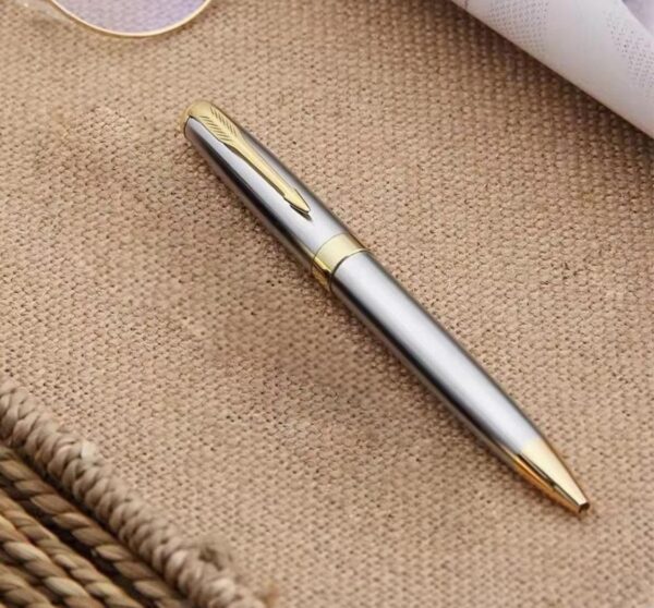 Model # 015 Metal Pen (Silver/Gold )
